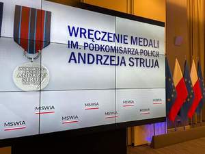 wręczenie medali im. podkomisarza Policji Andrzeja Struja