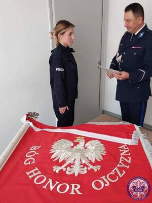 Uroczyste ślubowanie nowej funkcjonariuszki Komendy Powiatowej Policji w Oławie