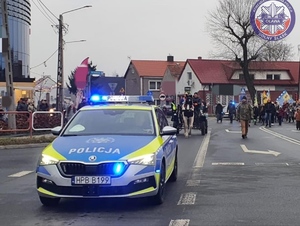zabezpieczenie Orszaku Trzech Króli idącego ulicami Oławy