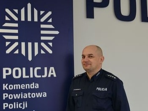 dzielnicowy gminy Oława aspirant sztabowy Piotr Wójcik