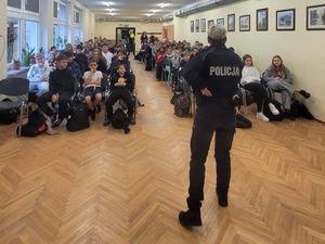 pogadanki w szkołach