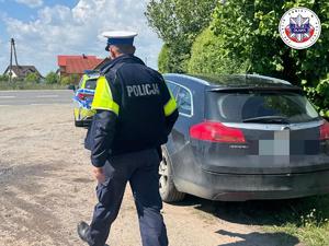 kontrola drogowa samochodu marki opel