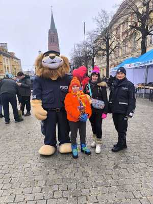 Policjanci podczas Finału WOŚP w Oławie