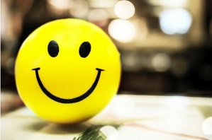 żółte kółko z uśmiechem