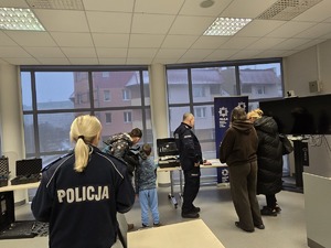 rozmowy z policjantami