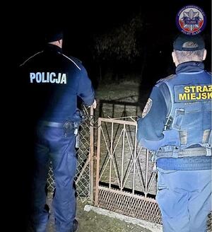 kontrole miejsc przebywania osób bezdomnych przez policjantów i strażników miejskich