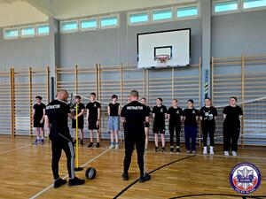 test sprawności fizycznej dla uczniów klasy policyjnej